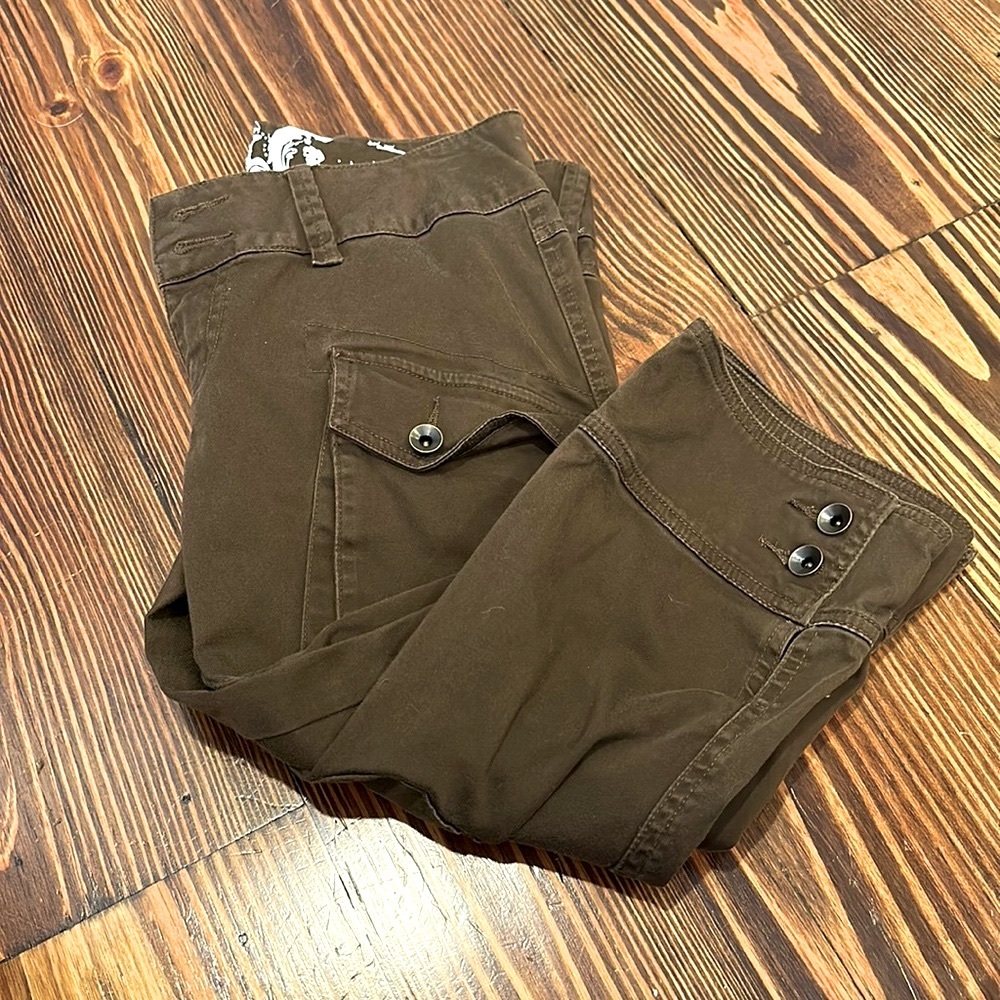 Women’s Austin Clothing Modern Fit Brown Cargos